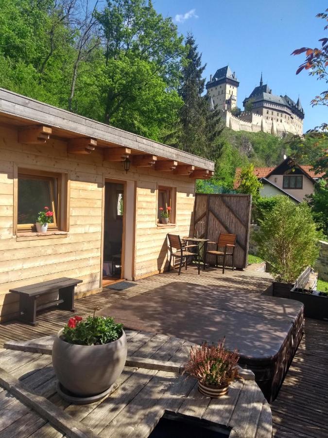 Stodola-Soukromy Apartman Pro Dva S Venkovni Virivkou Karlštejn Kültér fotó