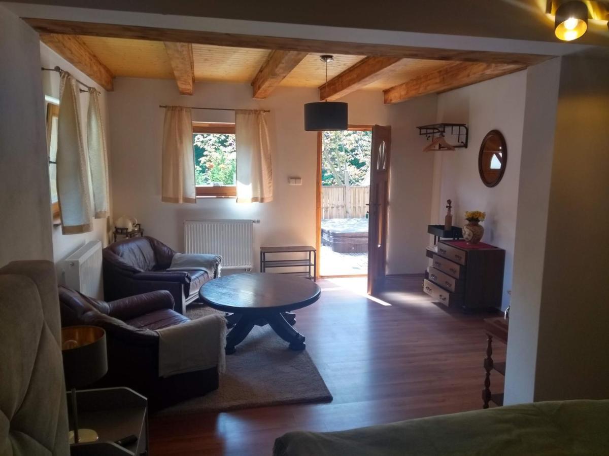 Stodola-Soukromy Apartman Pro Dva S Venkovni Virivkou Karlštejn Kültér fotó